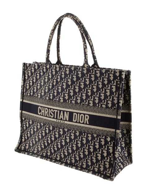 christian dior book tote bag price australia|christian Dior Book Tote 2021.